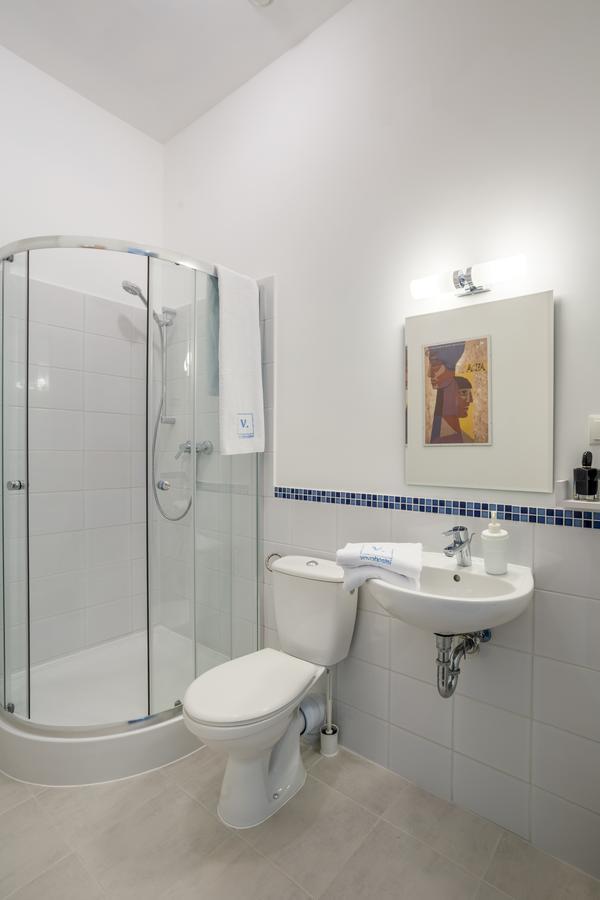 Vava Hostel Варшава Экстерьер фото