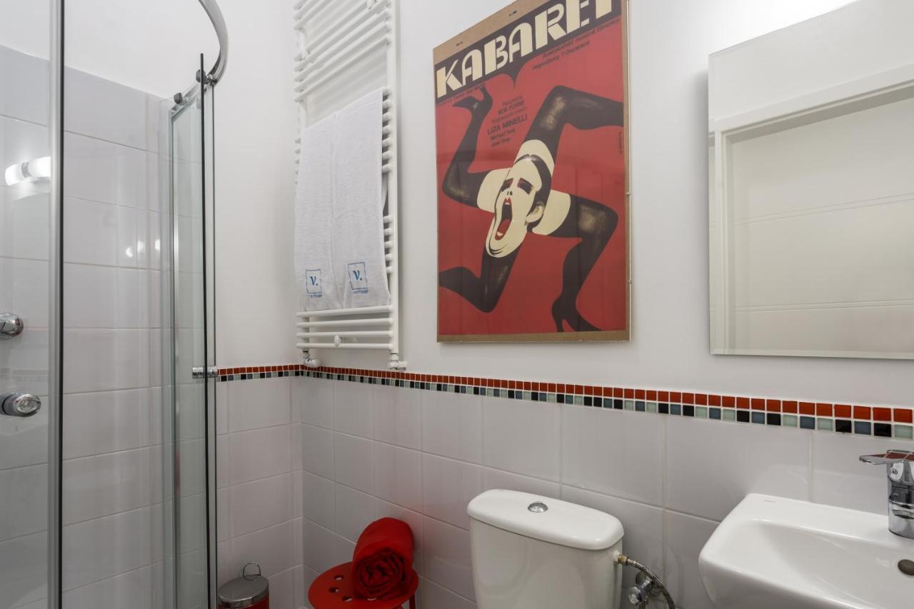 Vava Hostel Варшава Экстерьер фото